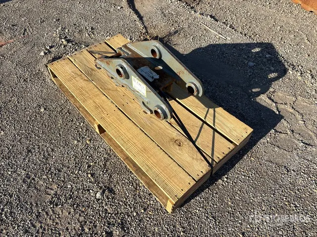 23 in Excavator Coupler - Fits 5 ton Excavator
