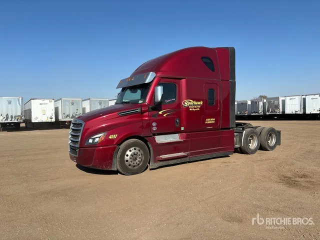 2025 Freightliner Cascadia 126 6x4 T/A Sleeper Truck Tractor