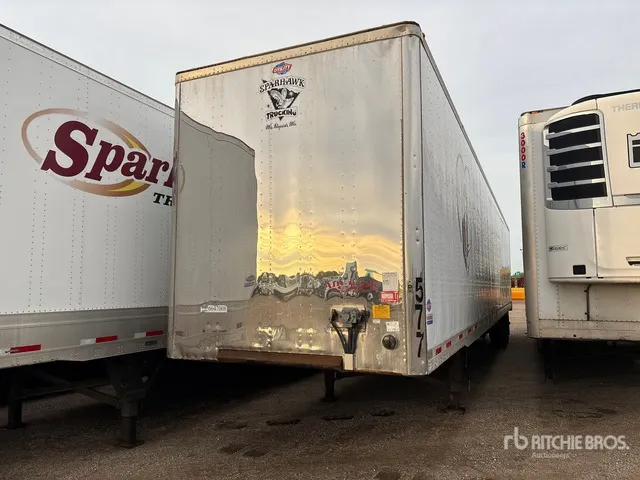 2013 Utility VS2DX 53 ft x 102 in T/A Van Trailer