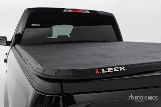 Leer Latitude Soft Folding Tonneau Cover (Unused)