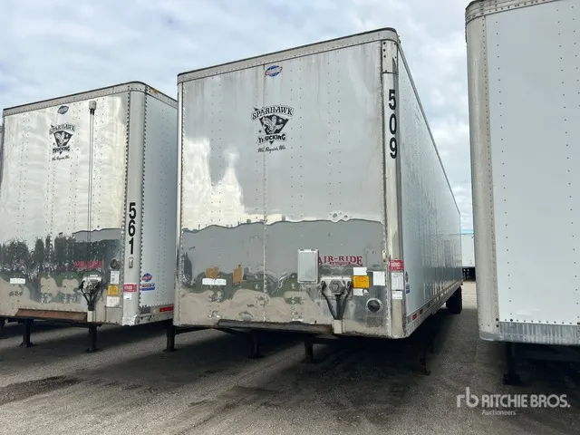 2010 Utility VS2DX 53 ft x 102 in T/A Van Trailer