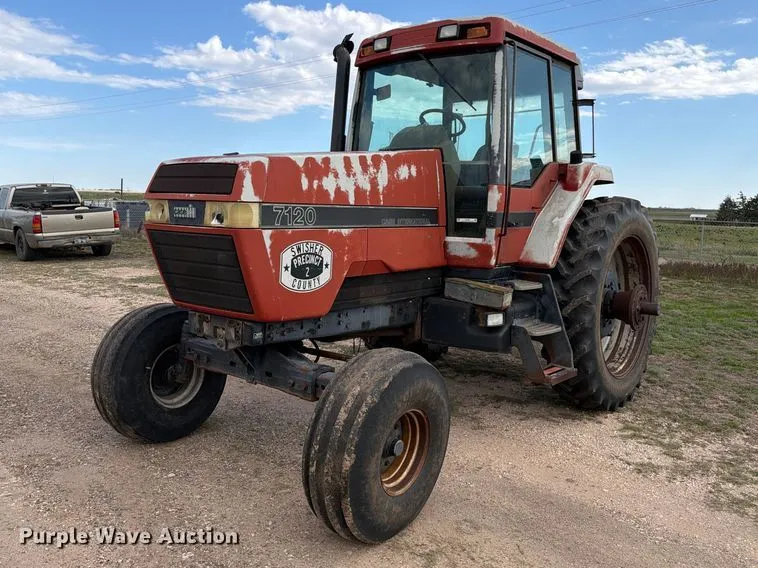 1989 Case International 7120 tractor