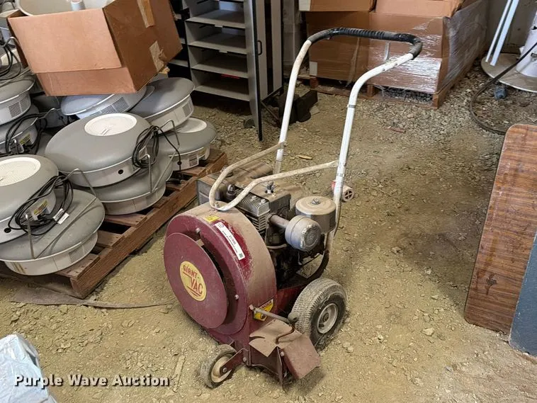 (2) leaf blowers