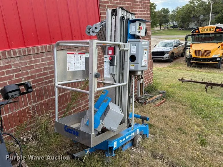 Genie AWP-30S vertical lift