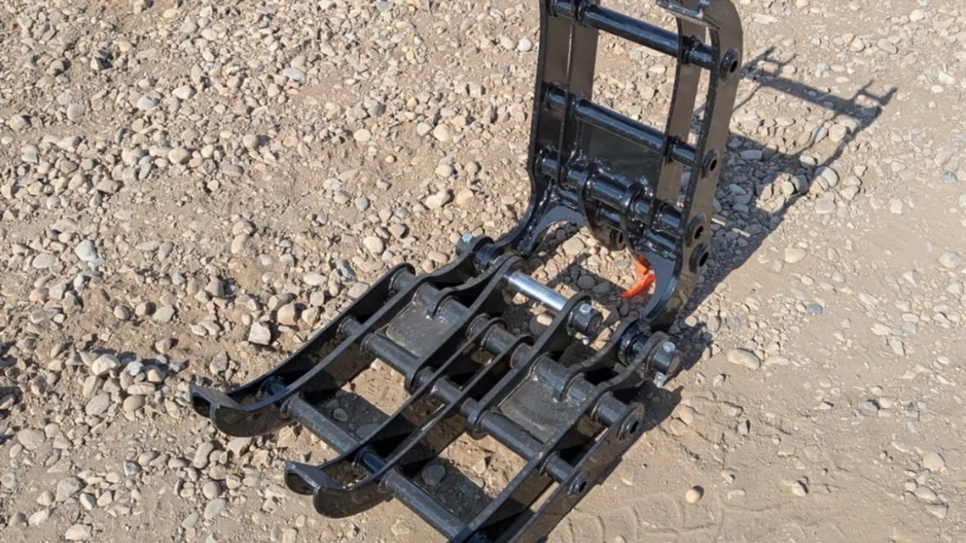 Unused 2026 Mini Excavator 14" Grapple