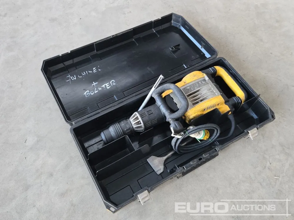Dewalt 110 Volt Breaker & Chisels