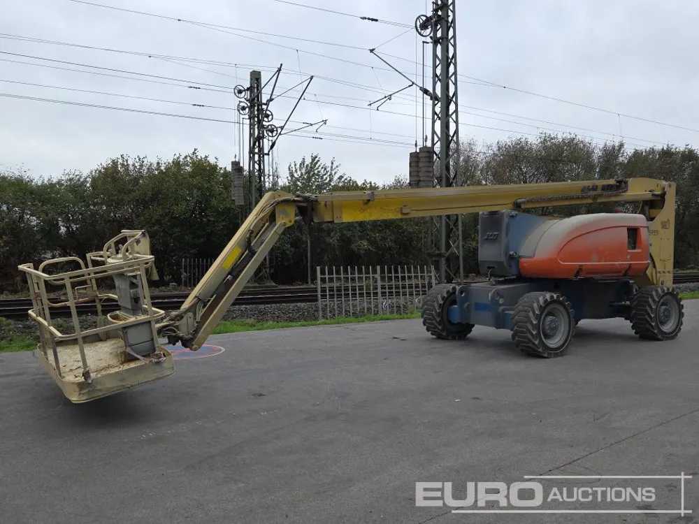 JLG 800AJ