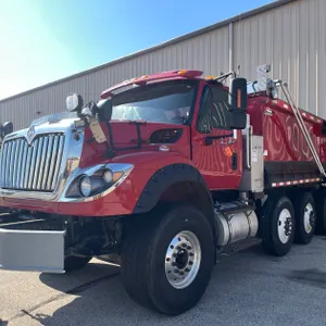 2018 International 7600 Quad Axle Dump Truck (Has WI Title)