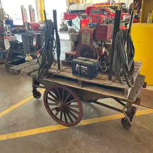 Good All Start All Gas Jump Unit on Transport