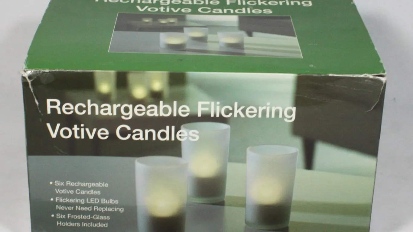 SHARPER IMAGE RECHARGEABLE FLICKERING CANDLES