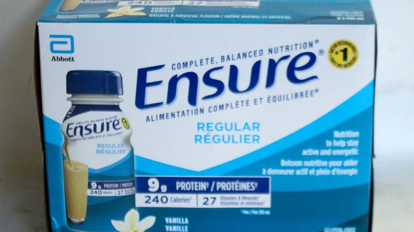 ENSURE VANILLA SHAKE: 9G PROTEIN, BALANCED