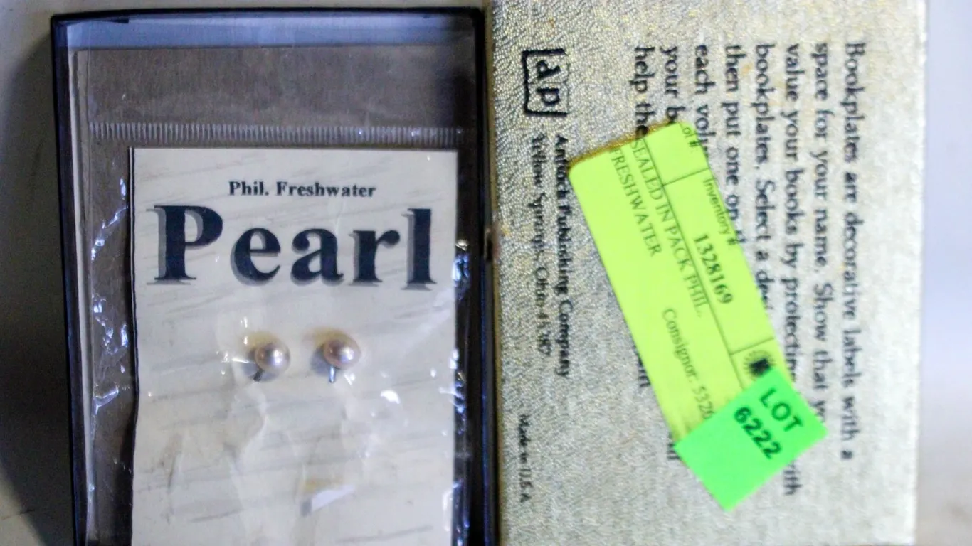 SEALED IN PACK PHIL. FRESHWATER