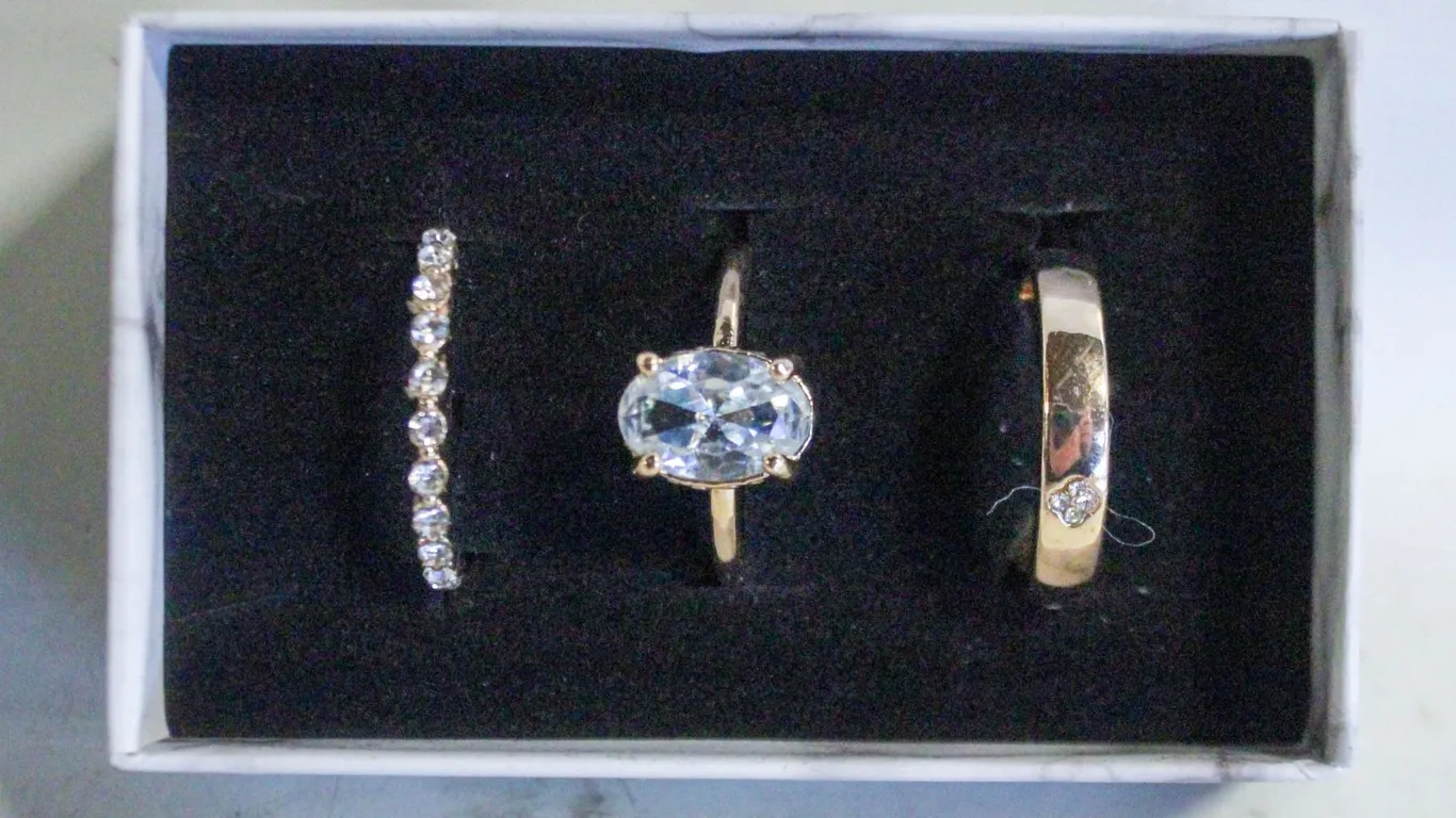 NEW 3PCS/SET RING SET SZ8