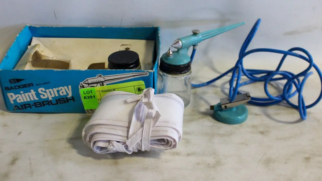 VINTAGE BAGER PAINT SPRAY AIRBRUSH
