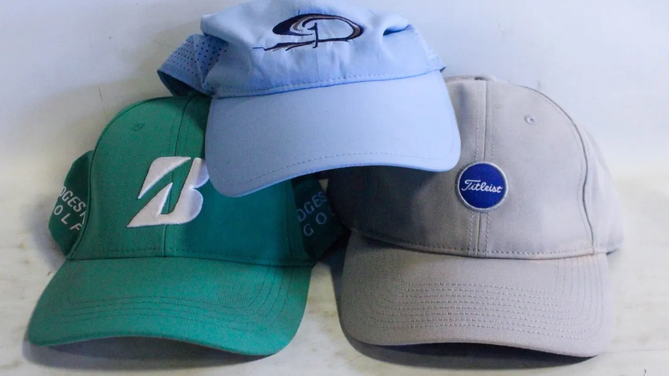 3 BRAND NAME GOLF HATS