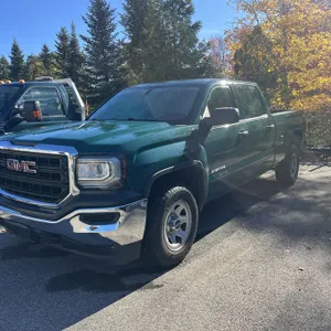 2018 GMC Sierra 1500 Crew Cab Pickup Truck