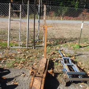 20 Ton Jack, Blade Buddy Edge Handler, Scaffold Section