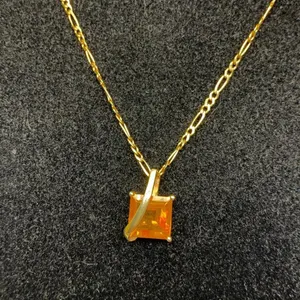 14KT Yellow Gold Yellow-Orange Gemstone Pendant