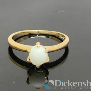 14K Yellow Gold Pearl Ring