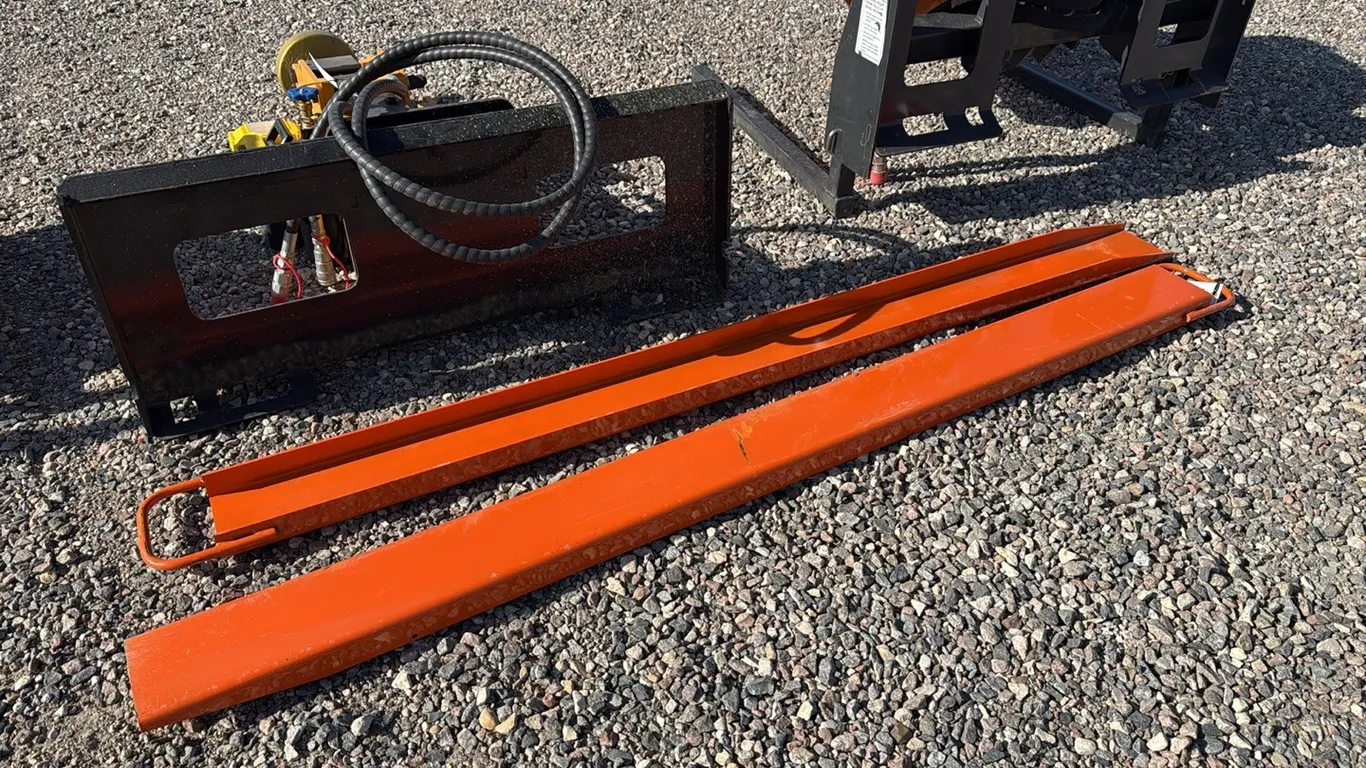 ID 2010 7' Pallet Fork Extensions