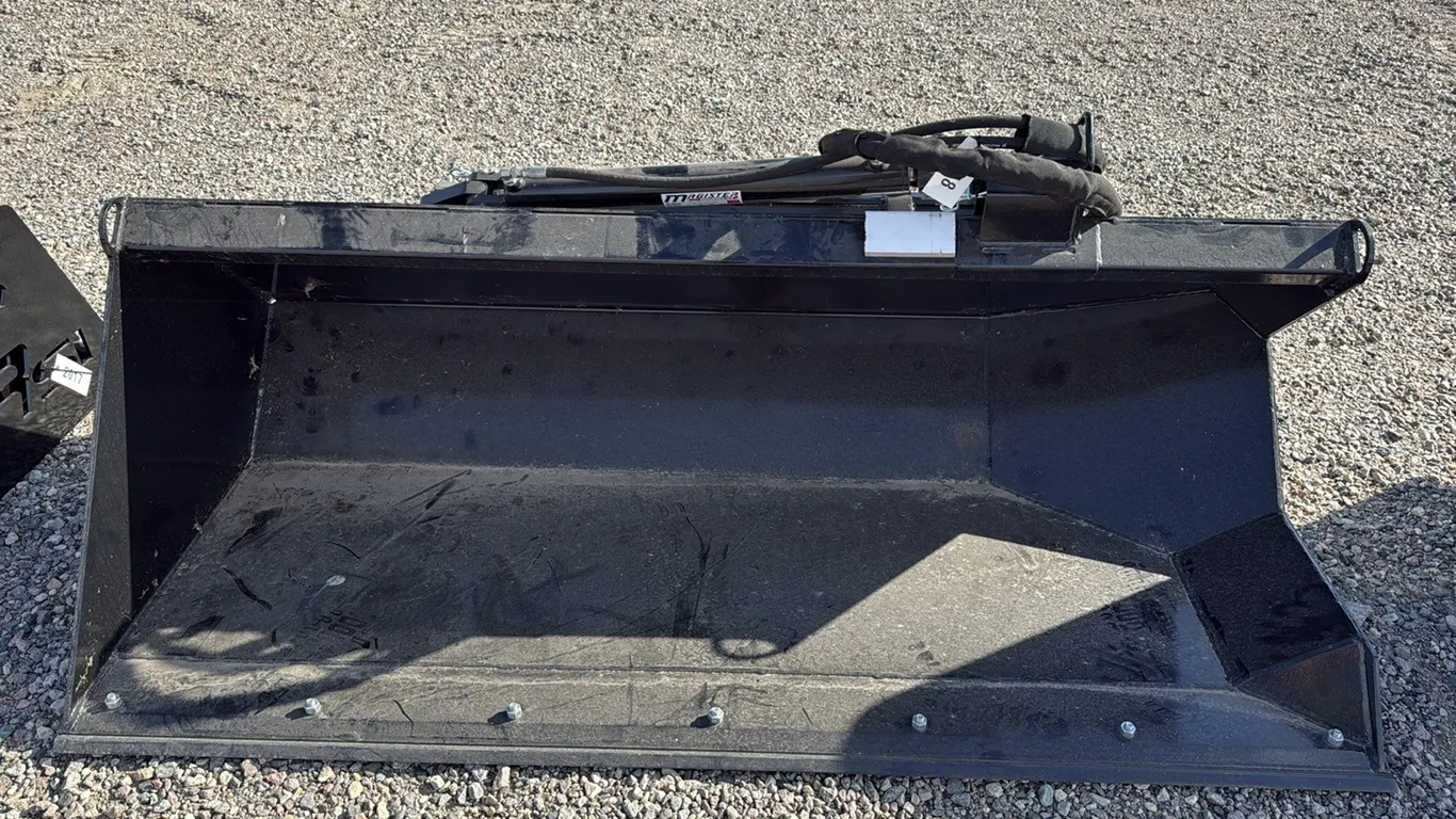 ID 2018 Redline 84" side dump bucket with chute