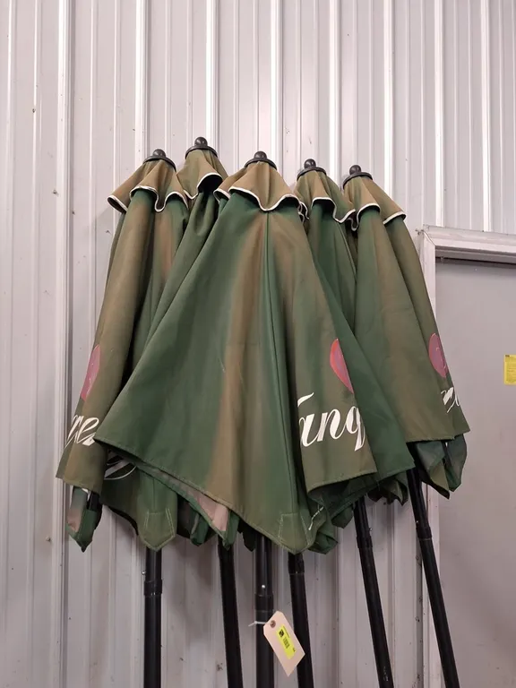 6 Tanqueray Patio Umbrellas