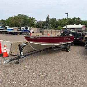 Lund Boat & Trailer
