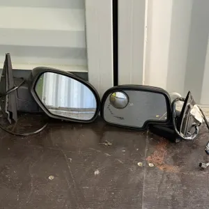 99-2006 GM Mirrors