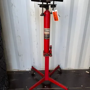 Strongway 1000 Pound Transmission Jack
