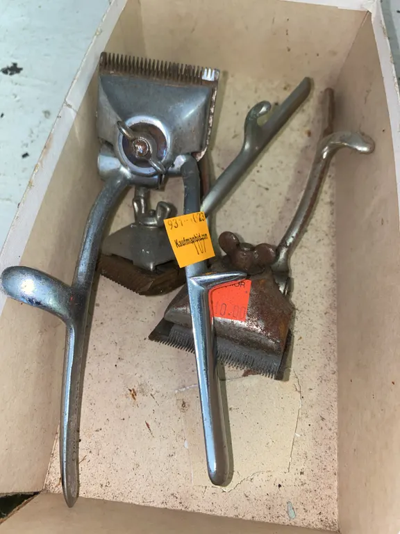 Antique Hair Clippers