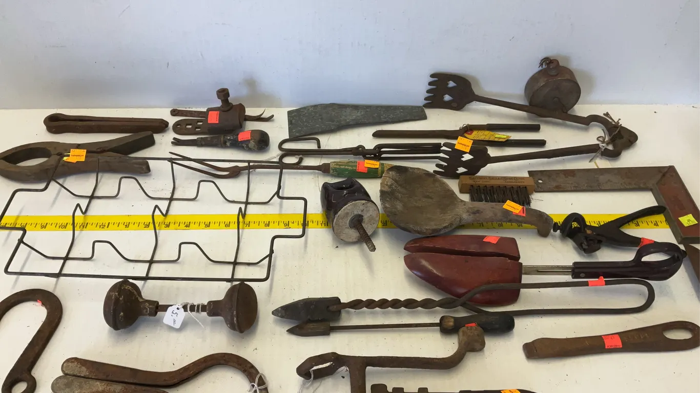 Assortment of Vintage Items