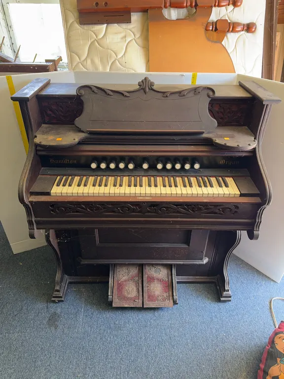 Antique Hamilton Organ