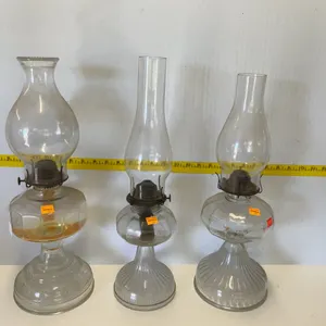 3 Vintage Oil lamps