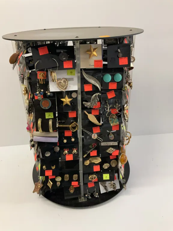 Countertop Jewelry Display Rack with Contents