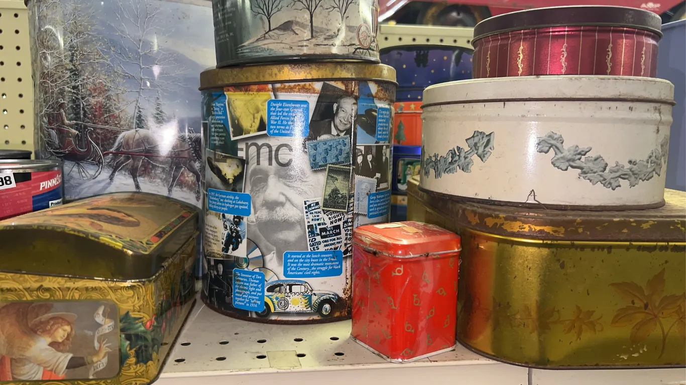 Assorted Tins