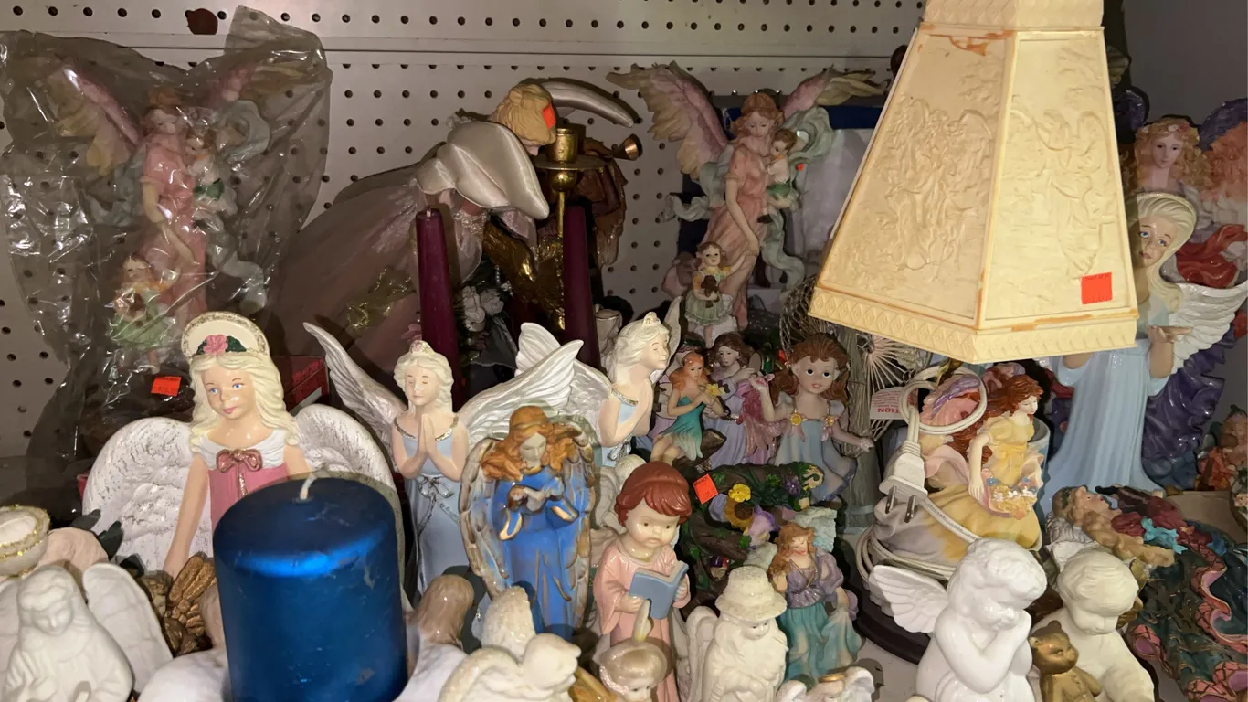 Angel Decor-Ceramic Figurines, Lamps, Candleholders