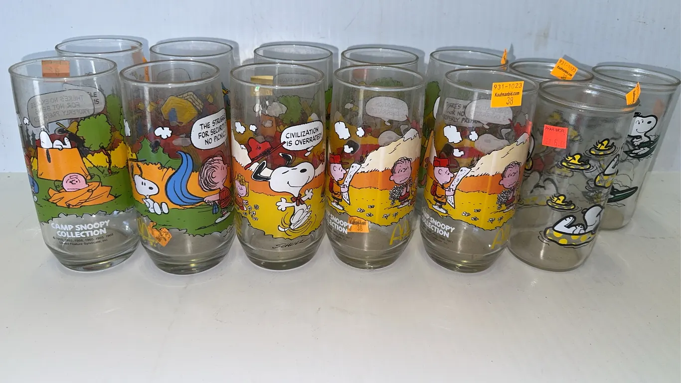 Snoopy/peanuts themed glasses