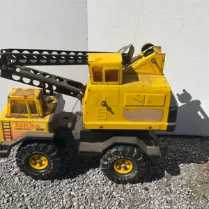 Vintage Tonka Toys Crane Truck