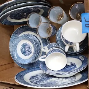 CURRIER & IVES DISH ASSORTMENT