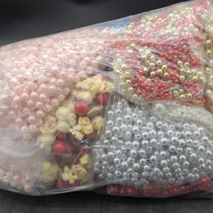 ASSORTED BEADS & GARLAND