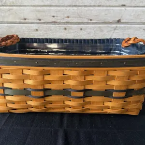 Longaberger 1997 Welcome Home Basket