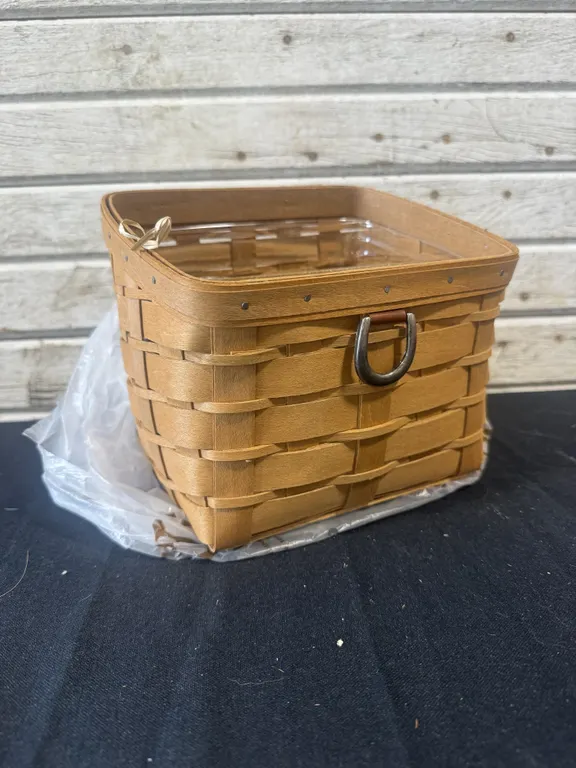 Longaberger Sort/Store TV Time Basket 2009