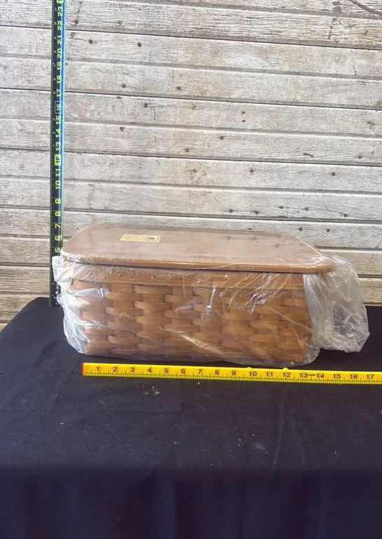 Longaberger Rectangular Basket with Lid