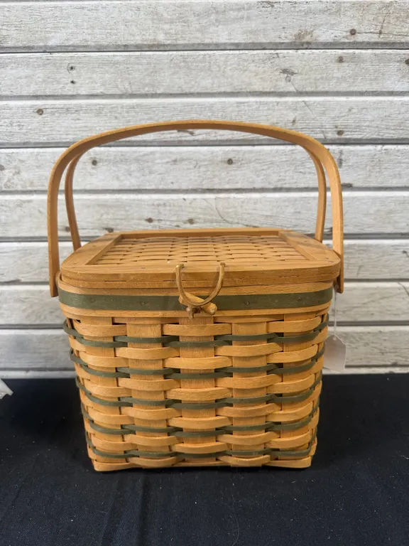 Longaberger Rectangular Basket with Lid