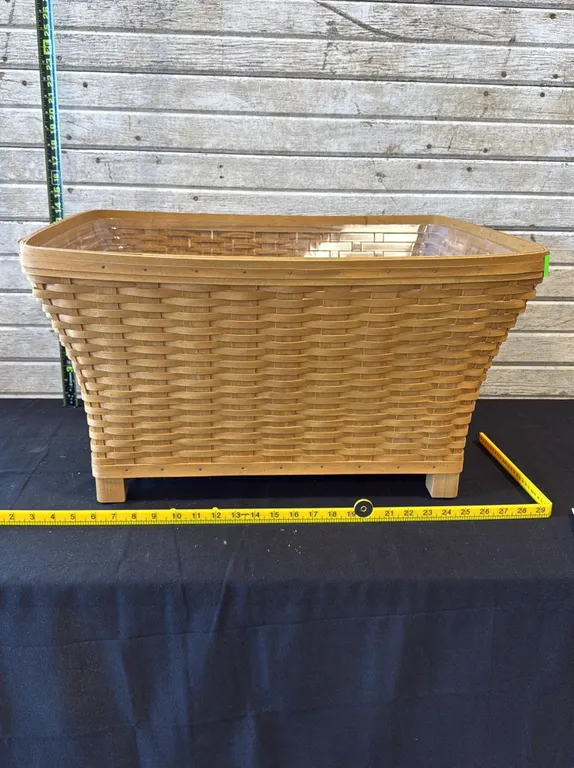 Longaberger Housekeeper Basket with Liner