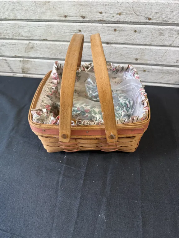 Vintage 1992 Longaberger Mother's Day Basket