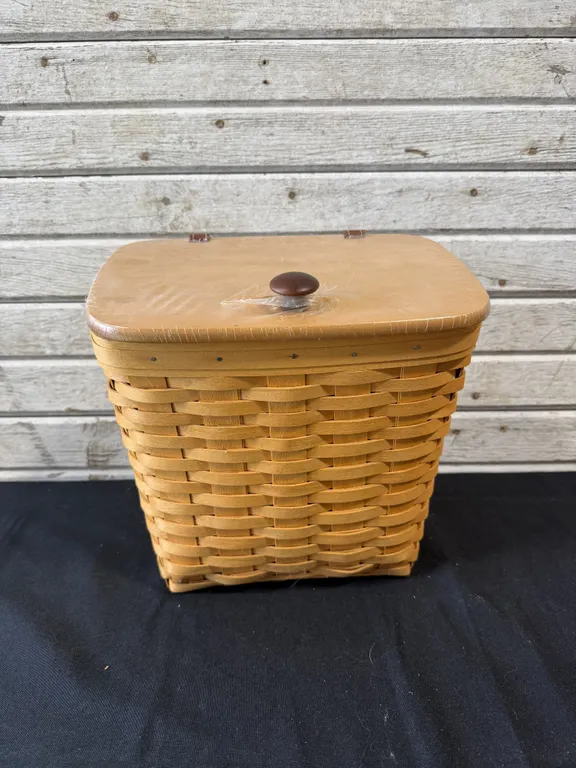 Longaberger Rectangular Basket with Lid