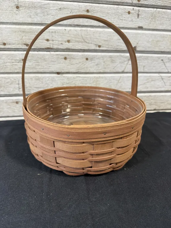 Longaberger Round Basket, 1989