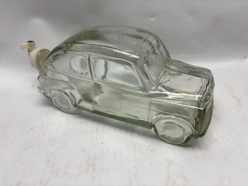 Glass Car-Shaped Decanter Bottle