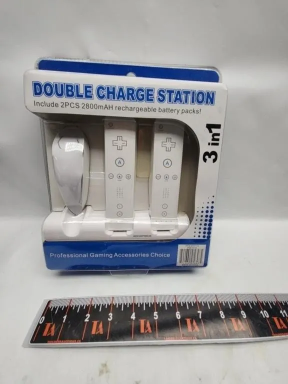 Monoprice Double Charge Station for Wii Remotes